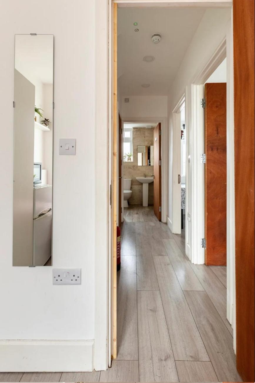 Double Room Edmonton Green, London N9 Εξωτερικό φωτογραφία